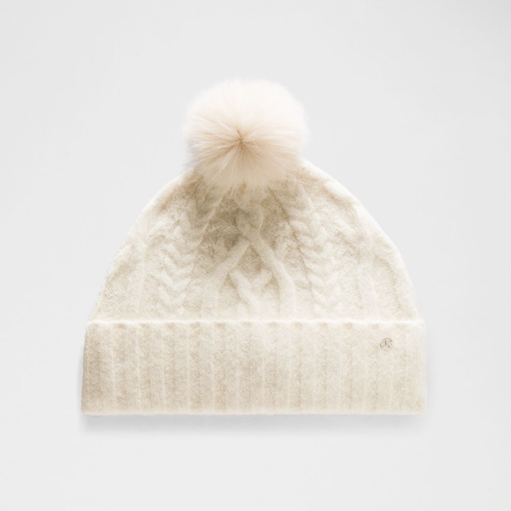 NWT Women's Alpaca Wool-Blend Cable-Knit Pom Beanie / LTIV